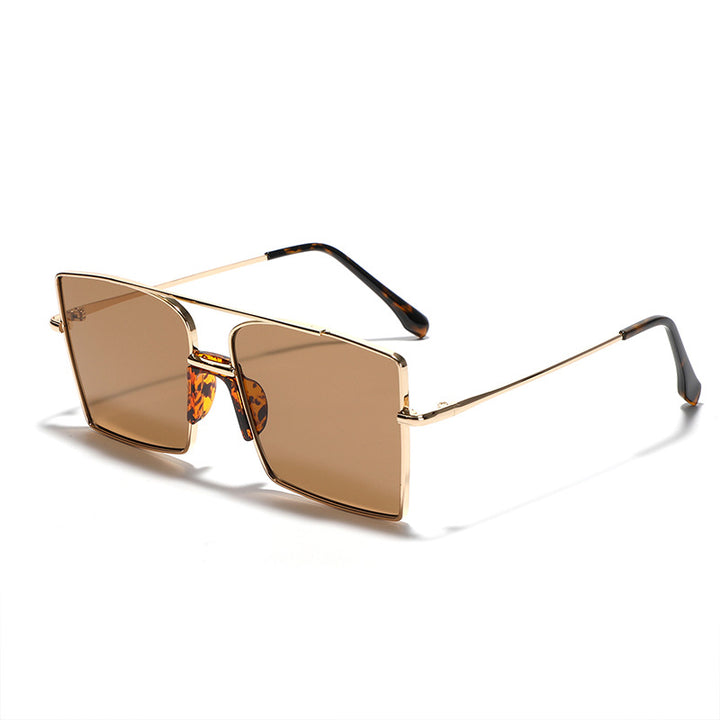 Women's elegant square sunglasses with stylish accents Bowlift