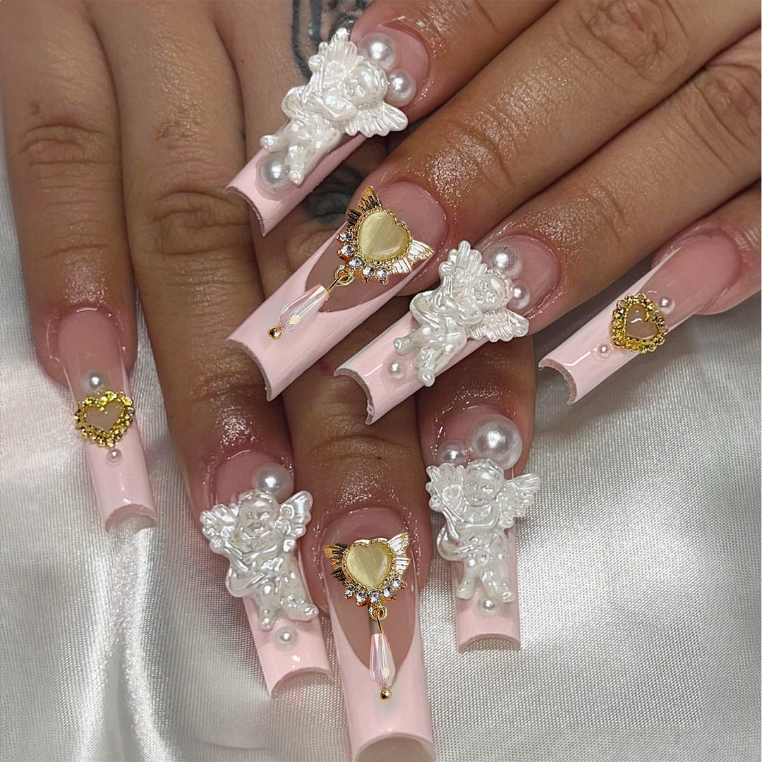Decorative Press-On Nail Set with 3D Accents Bowlift