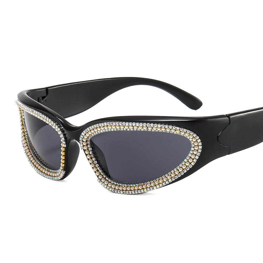 Ladies stylish sunglasses with sparkling crystal frame Bowlift