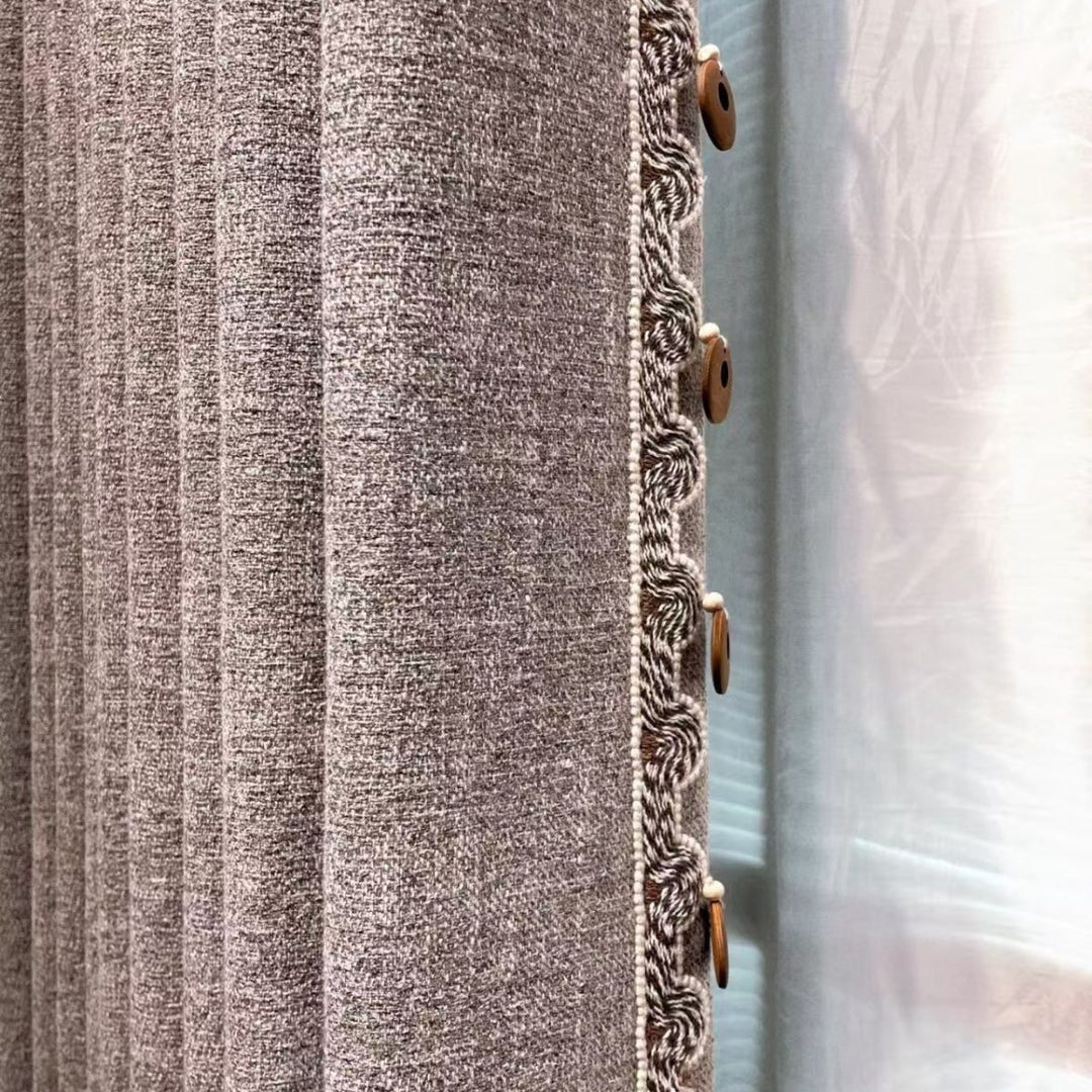 Decorative curtain trim Bowlift