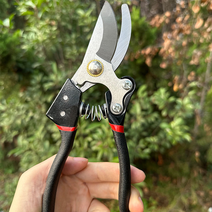 Precision bypass pruning shears with Ergonomic non-slip handles Bowlift