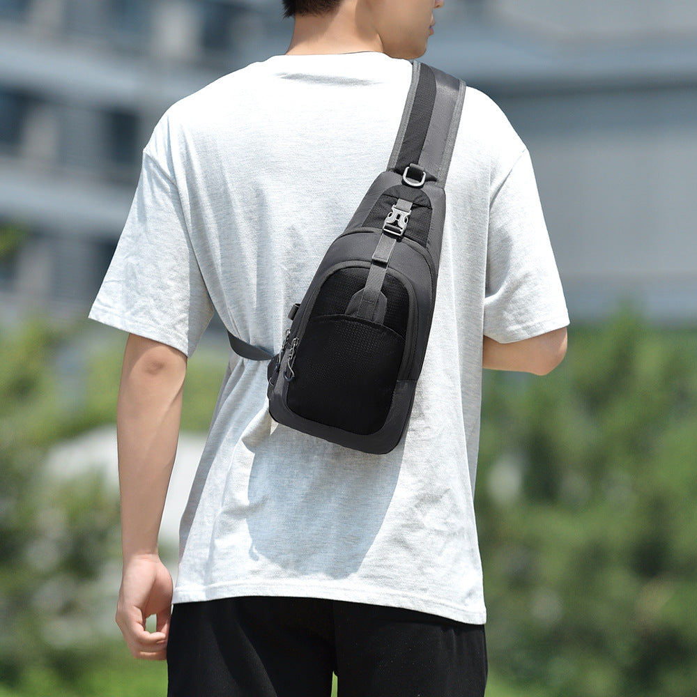 Sling backpack with comfortable back padding and many compartments Bowlift