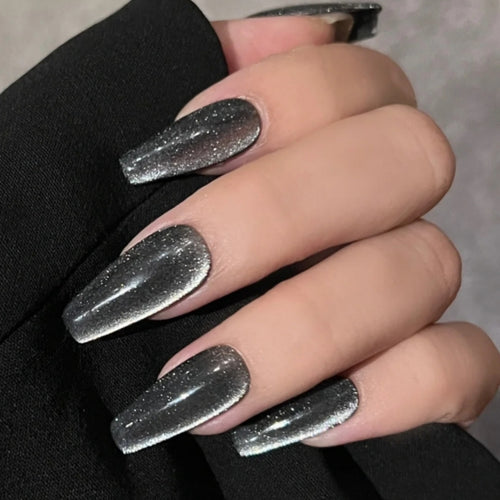 Press-On Nail Extensions Bowlift