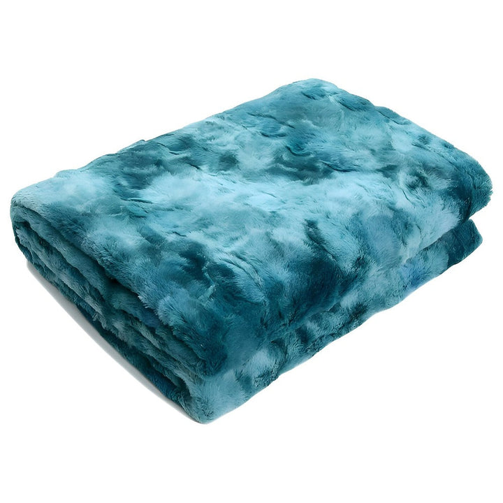 BowLift | Soft Velour Winter Blanket – Warm Coral Fleece Blanket in Batik Style