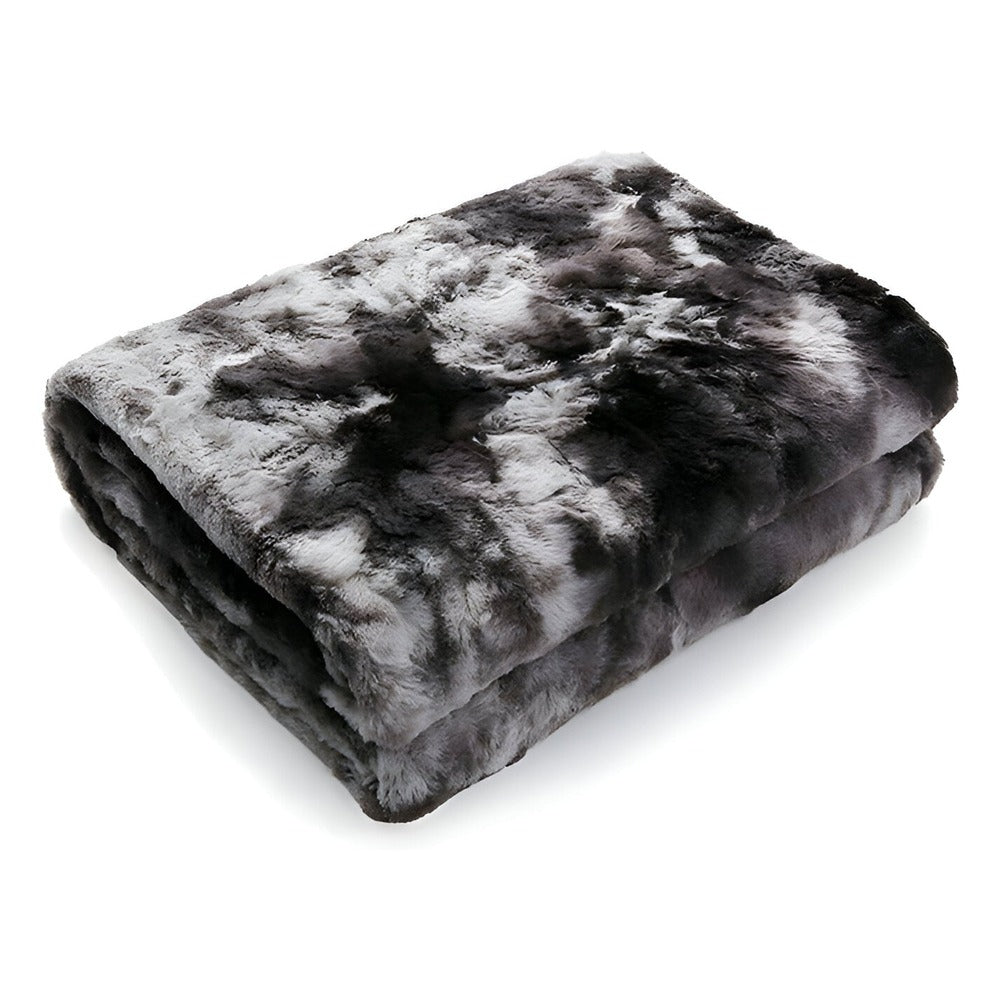 BowLift | Soft Velour Winter Blanket – Warm Coral Fleece Blanket in Batik Style