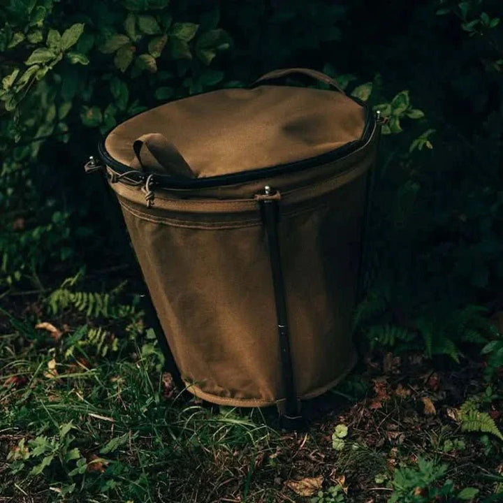 BowLift | Foldable camping bin made of Oxford fabric with 20 litre capacity & PVC lining