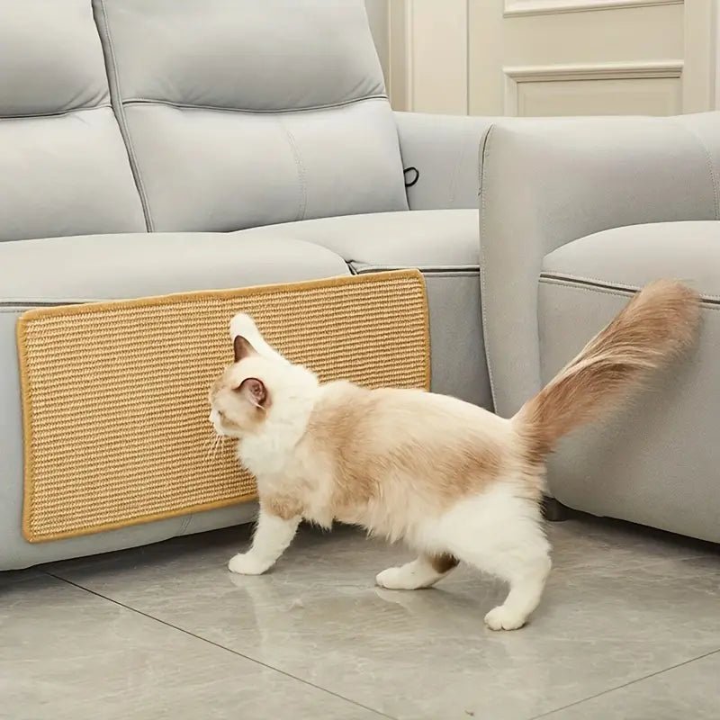 BowLift | Modern cat scratching post for claw care & play fun