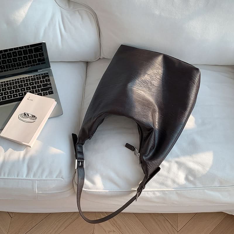 BowLift | Soft PU leather bag for a graceful style