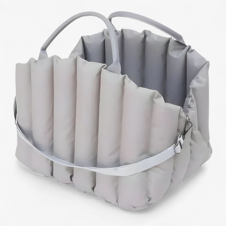 BowLift | Lightweight dog carrier bag with warm lining & safety belt for on the go