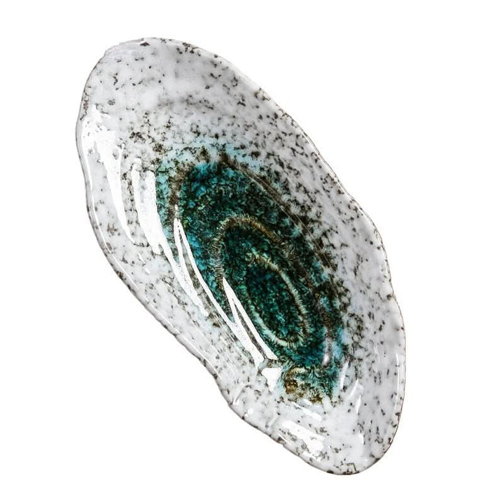 BowLift | Shell-shaped ceramic dish for sushi & appetizers