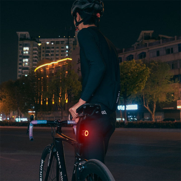 BowLift | Slim bike taillight with automatic brake sensor and light detection