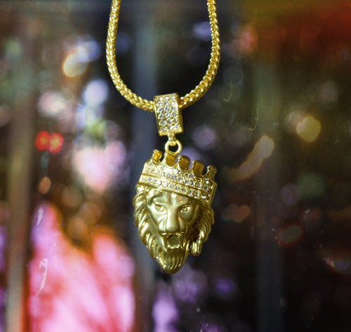 Alpha Lion - 18k Gold Plated Necklace | Bowlift