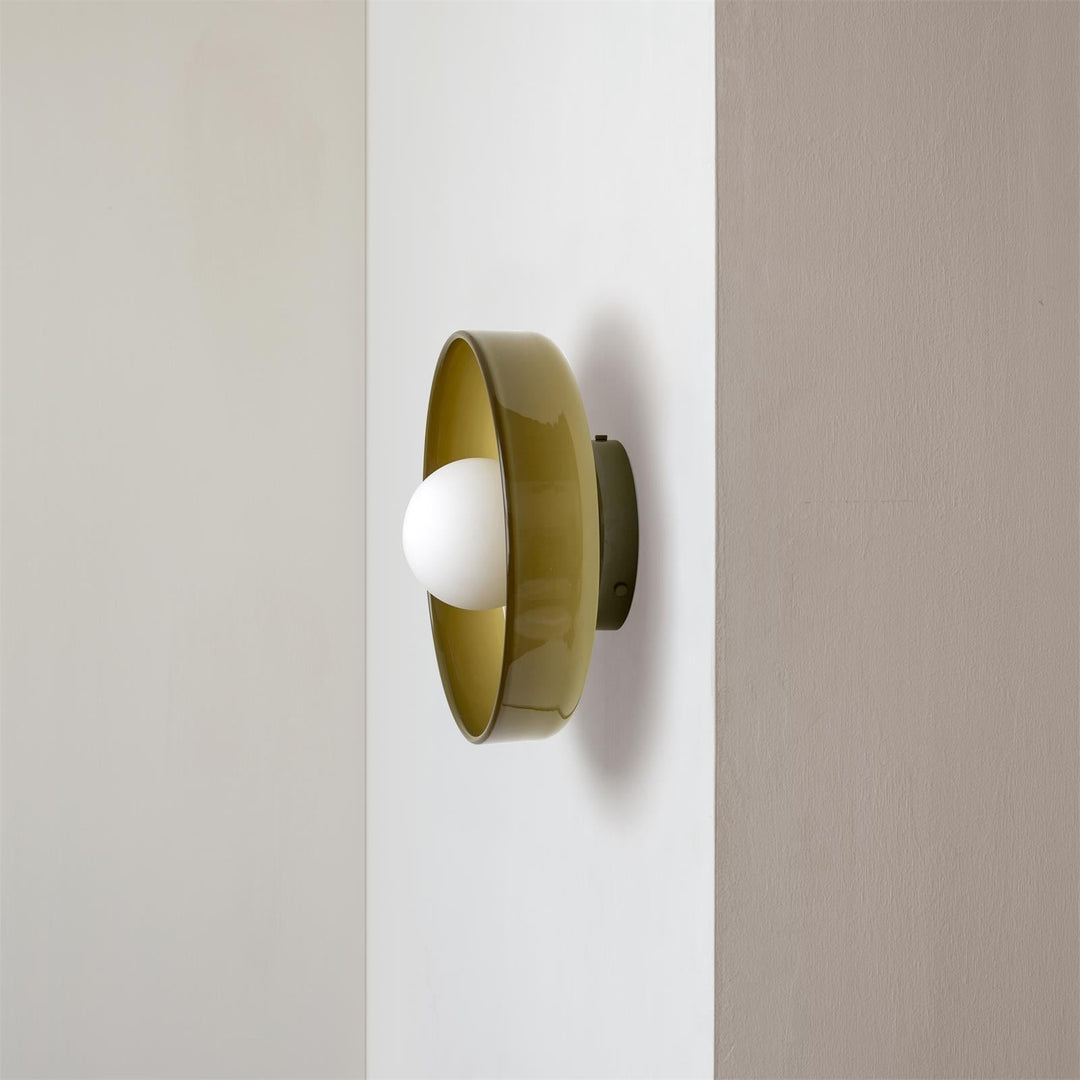 BowLift | Modern round LED ceiling lamp for living room and bedroom