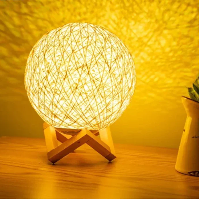 BowLift | Rattan Ball Lamp