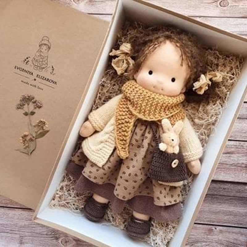 BowLift | Handmade Waldorf doll for creative play – Natural materials, 30 cm