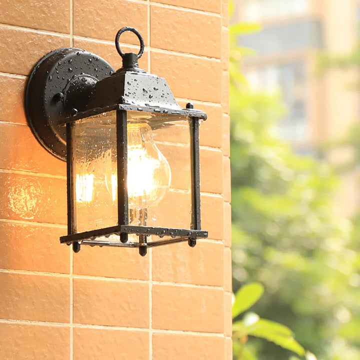 Retro Outdoor Wall Light – Weatherproof Wall Lamp for Garden and Terrace, Vintage Design | Bowlift