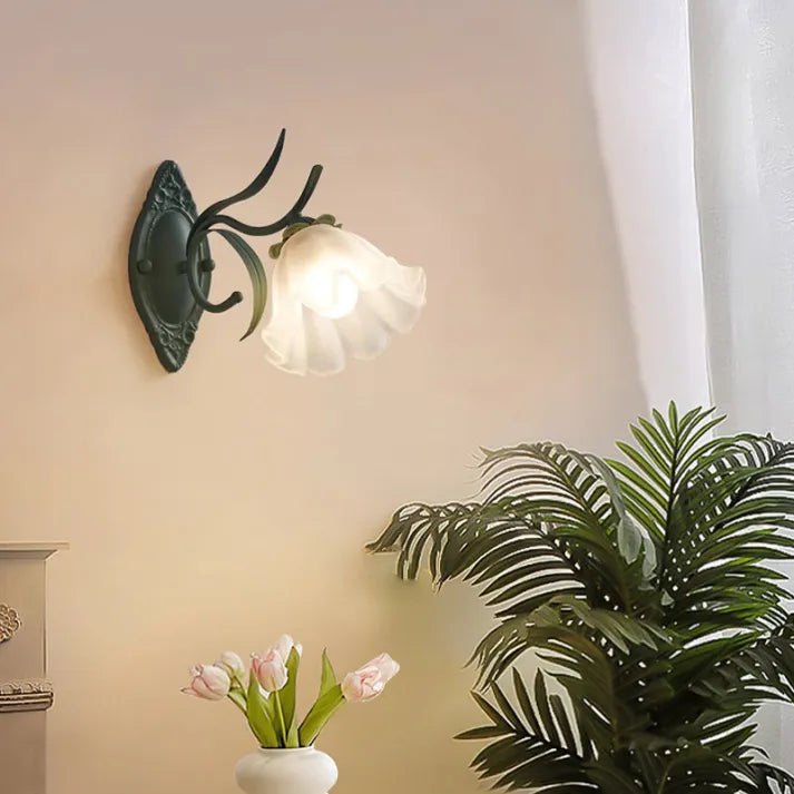 BowLift | LilyGlow Wall Light - Elegant nature-inspired lighting
