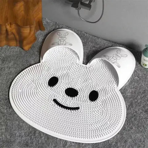 BowLift | Non-slip shower mat for gentle foot cleaning