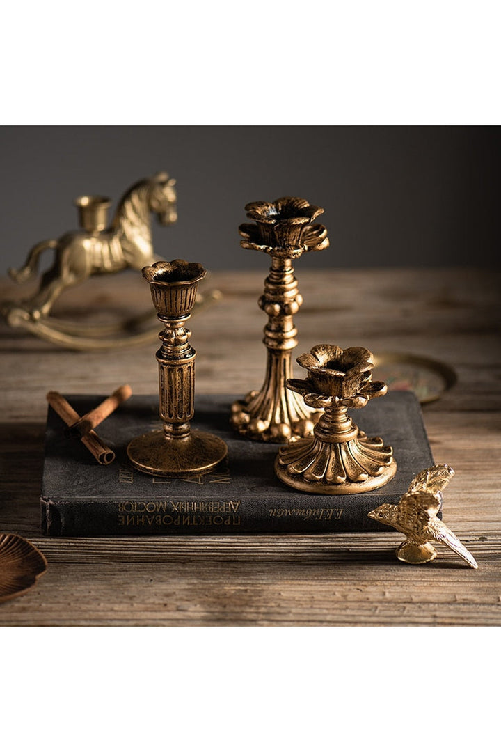Academy of Graceful Candle Holders | Bowlift