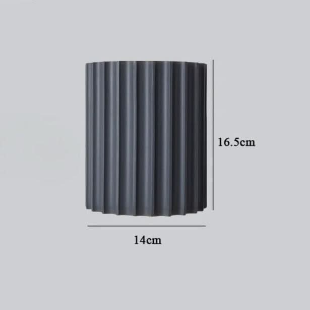 BowLift | LumeResin Artistic Resin LED Wall Light