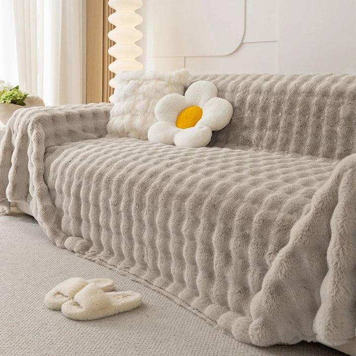 BowLift | Plush Throw for a Cozy Interior