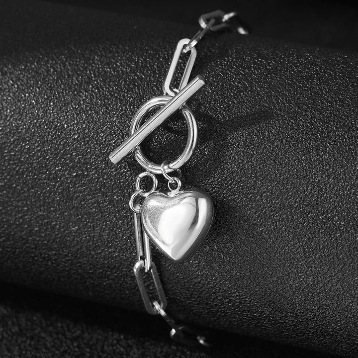 BowLift | Modern Paperclip Bar Clasp Heart Bracelet