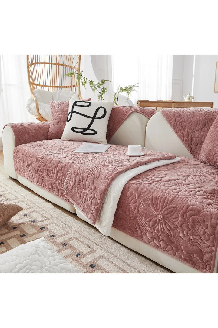 Plush sofa cover | Bowlift
