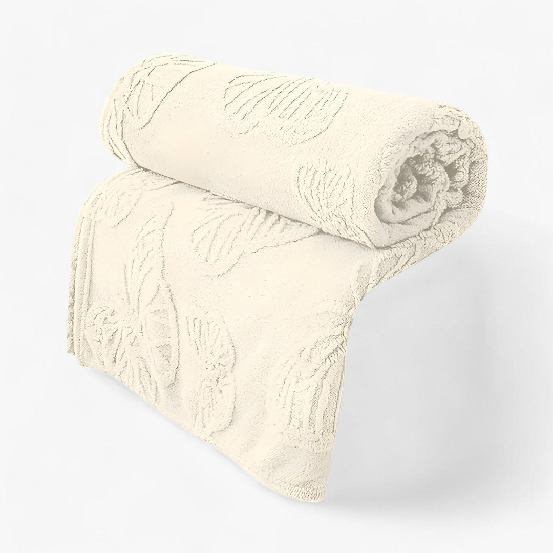 BowLift | All-Season Soft Blanket for Warm and Cool Comfort