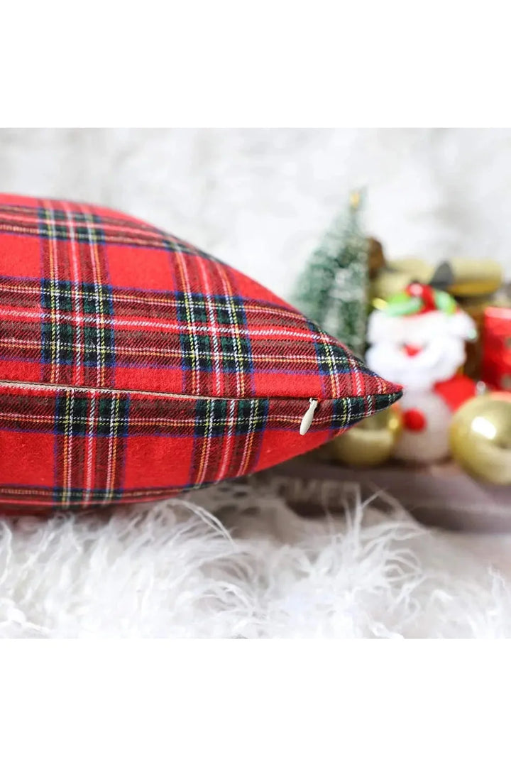 Plush Nordic Pillowcase | Bowlift