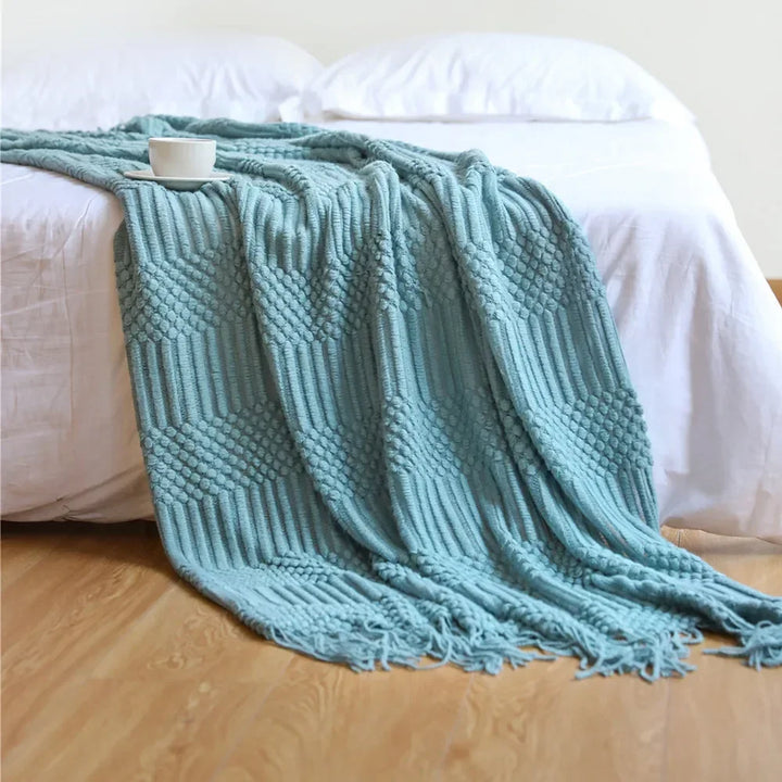 BowLift | Nordic Style Dick Knitted Blanket