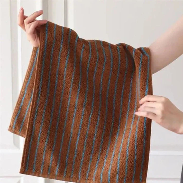 Retro Stripe Towel (Skinny) | Bowlift