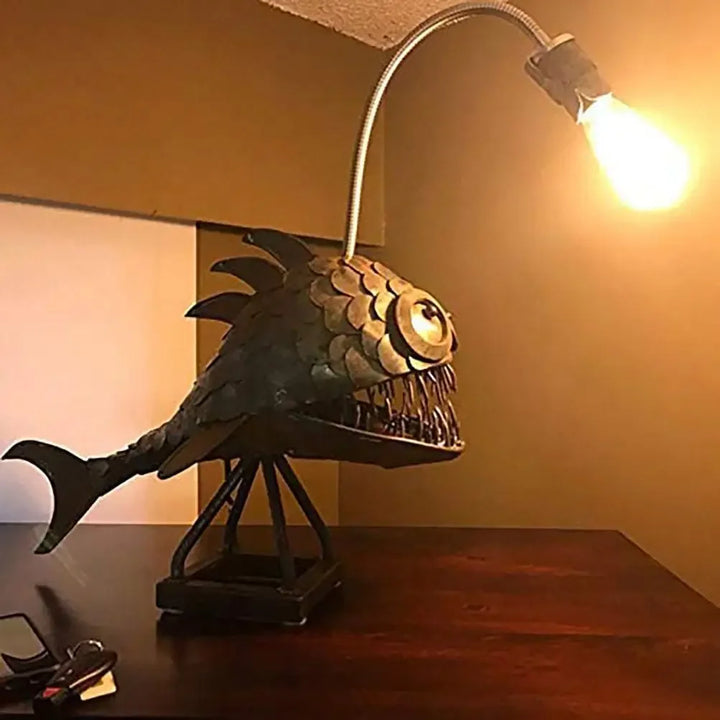 Glowfish Retro Table Lamp Bowlift