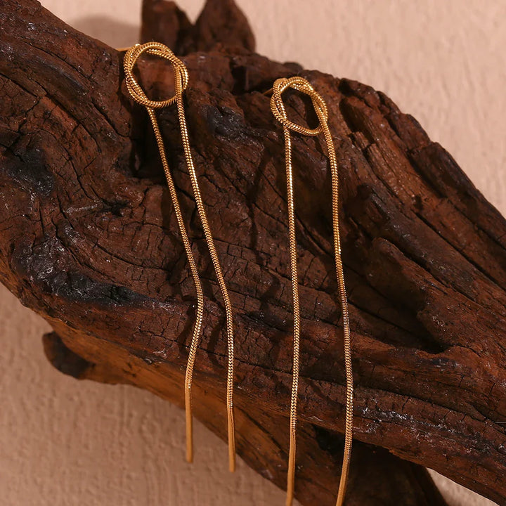 BowLift | 18k Dainty Circle Tassel Earrings