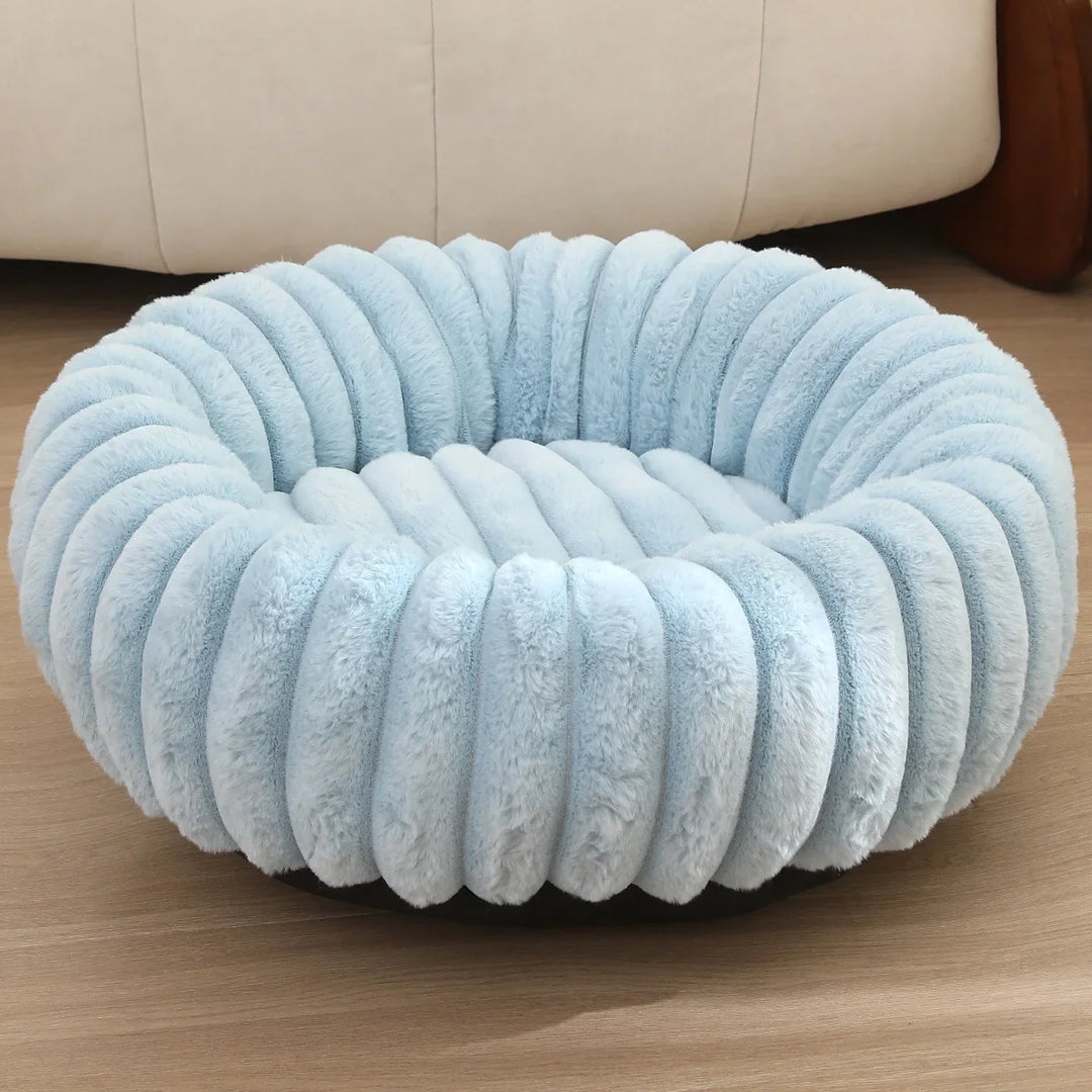 Round donut dog bed made of plush with non-slip bottom Bowlift