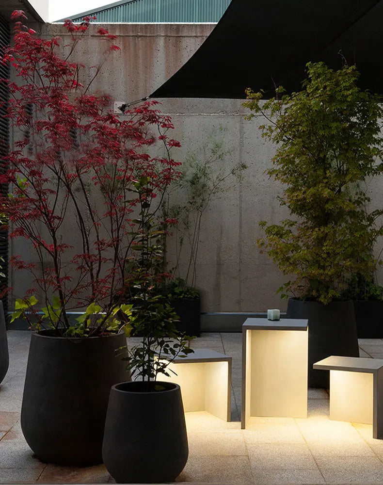 BowLift | OutdoorSafe - Waterproof Courtyard Lighting