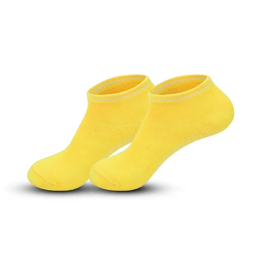 BowLift | Women Anti Slip Cotton Yoga Socks for Trampoline and Sports