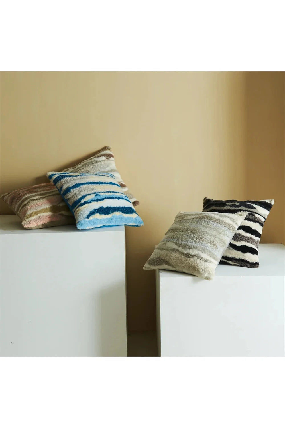 Plush Nordic Pillowcase | Bowlift