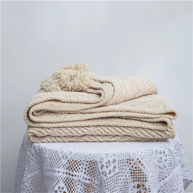 HeartCozy Blanket – Luxe Chenille Blanket with Heart Fringes Bowlift