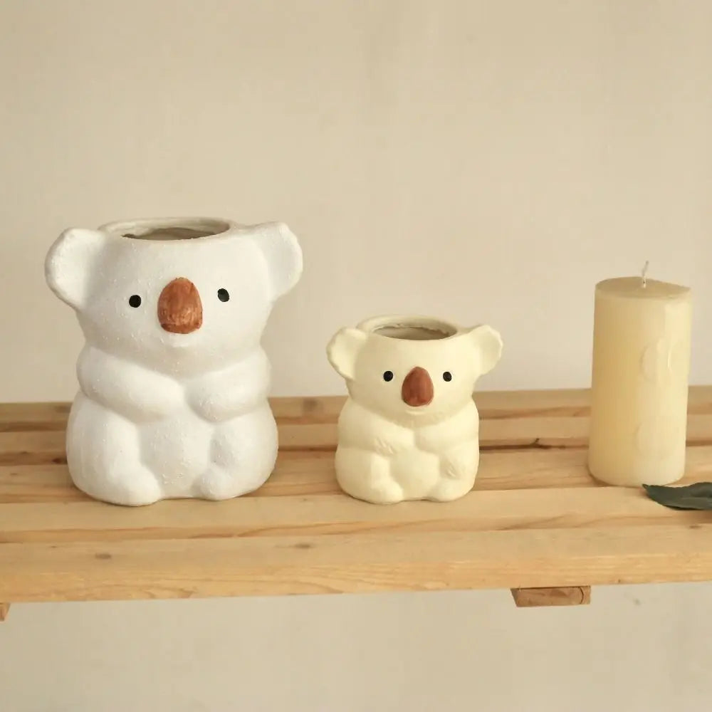 BowLift | Koalina Koala Planter | Sweet Decorative Plant Pot Made of Resin | Mini Vase for Succulents & Bonsai | Handcrafted Garden & Home Decor