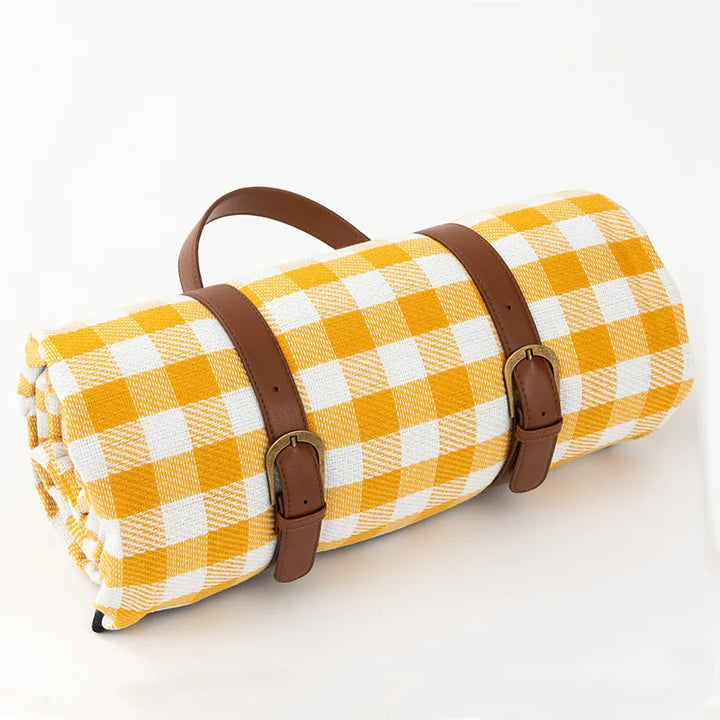 NovaPlaid | Waterproof foldable picnic blanket with carry strap | Bowlift