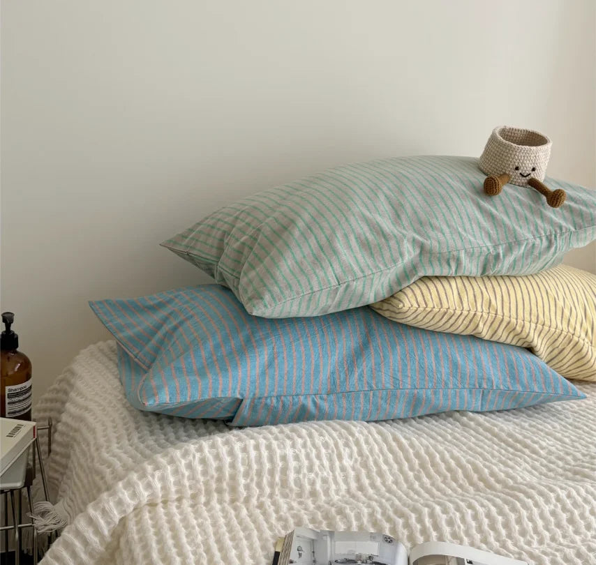 Modern Simple Striped Pillowcase | Bowlift
