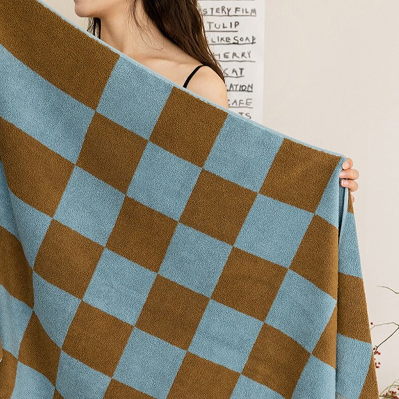 Checkered Cotton Towel - 2 Colours | Bowlift