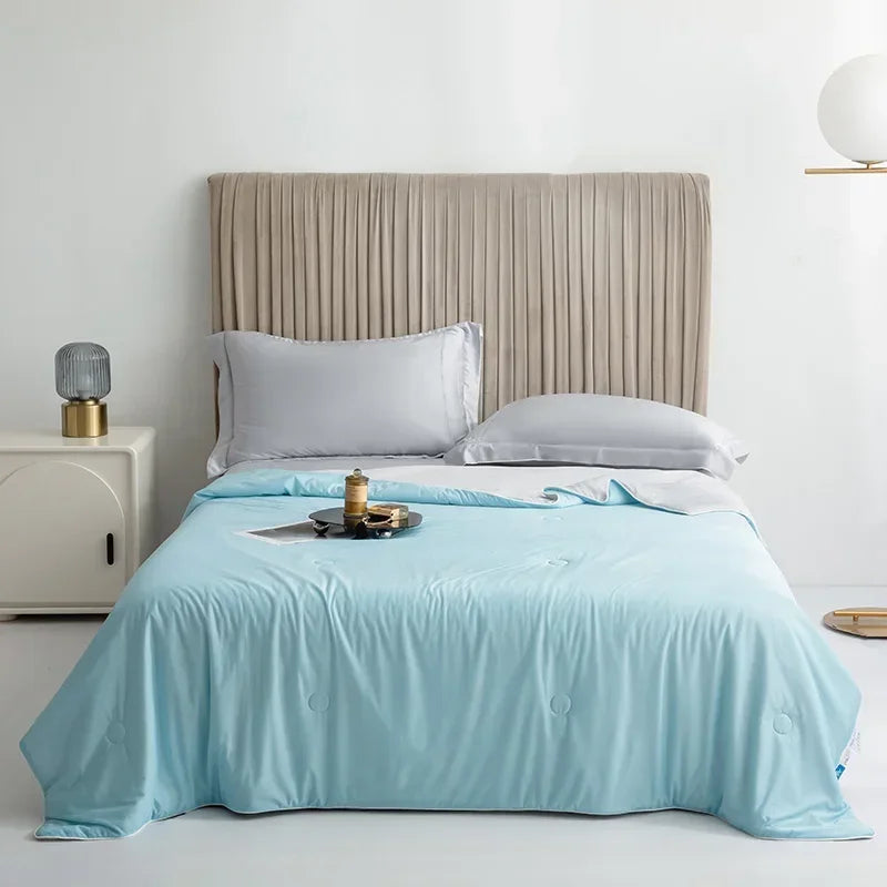 High-Quality Cooling Blanket – Smooth Air-Conditioning Comforter, Lightweight Summer Quilt with Double-Sided Cooling Fabric | Bowlift