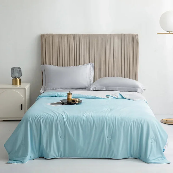 High-Quality Cooling Blanket – Smooth Air-Conditioning Comforter, Lightweight Summer Quilt with Double-Sided Cooling Fabric | Bowlift