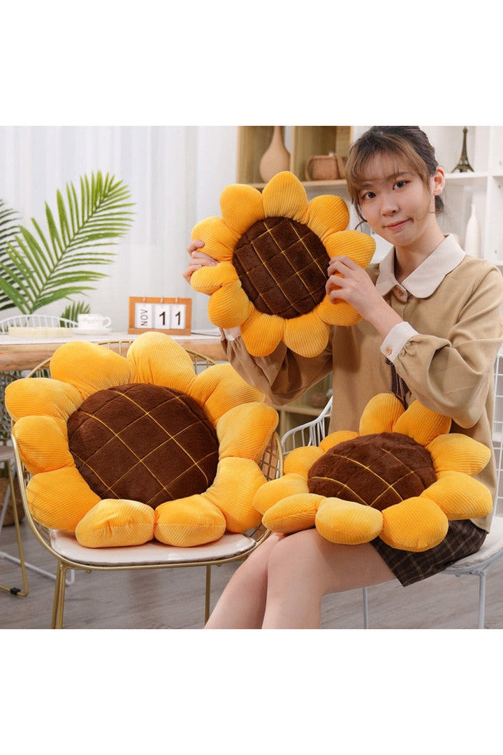 Cozy Sunflower Plush Nap Pillow | Bowlift