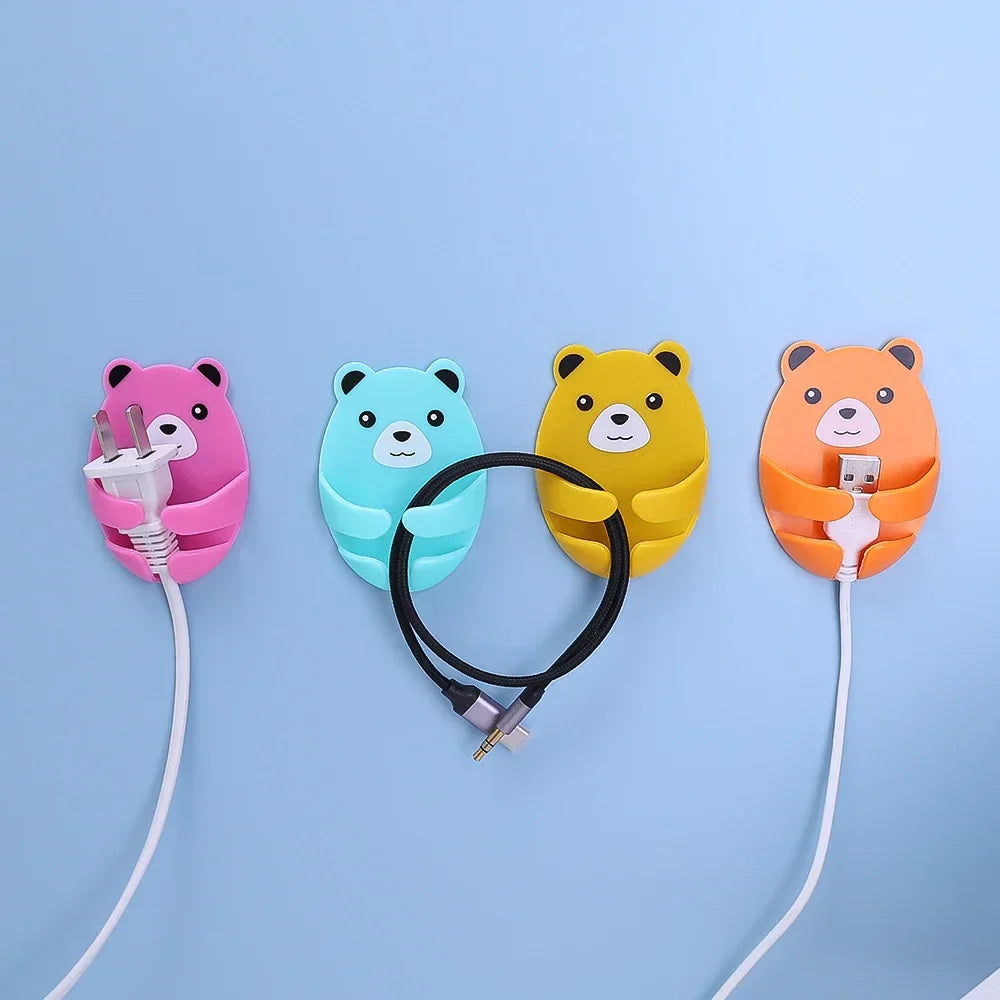 BowLift | Bear Hug Self-Adhesive Wall Plug Holder