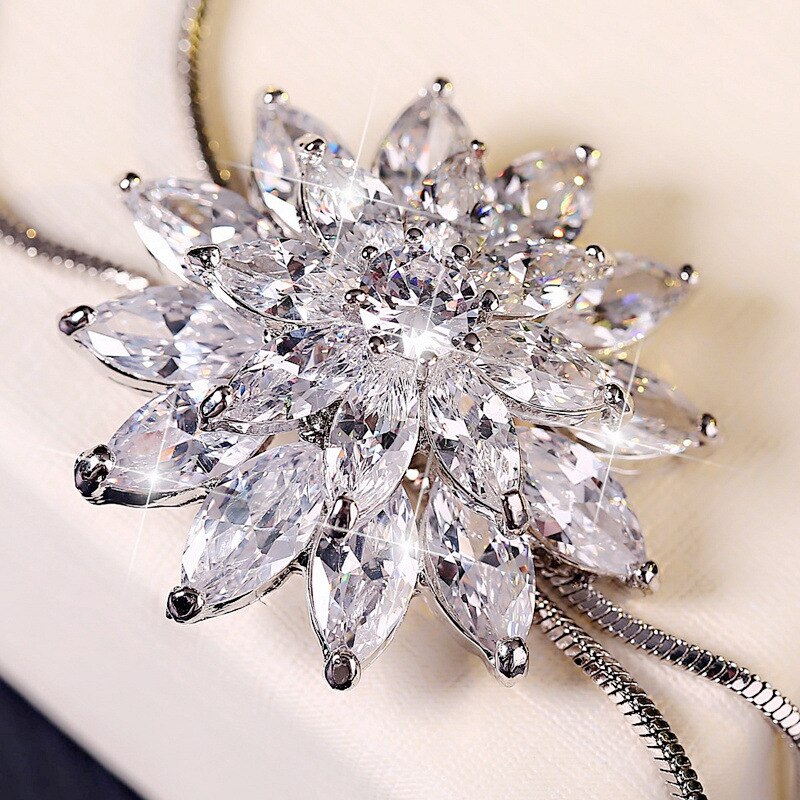 BowLift | Winter Sparkle Snowflake Necklace