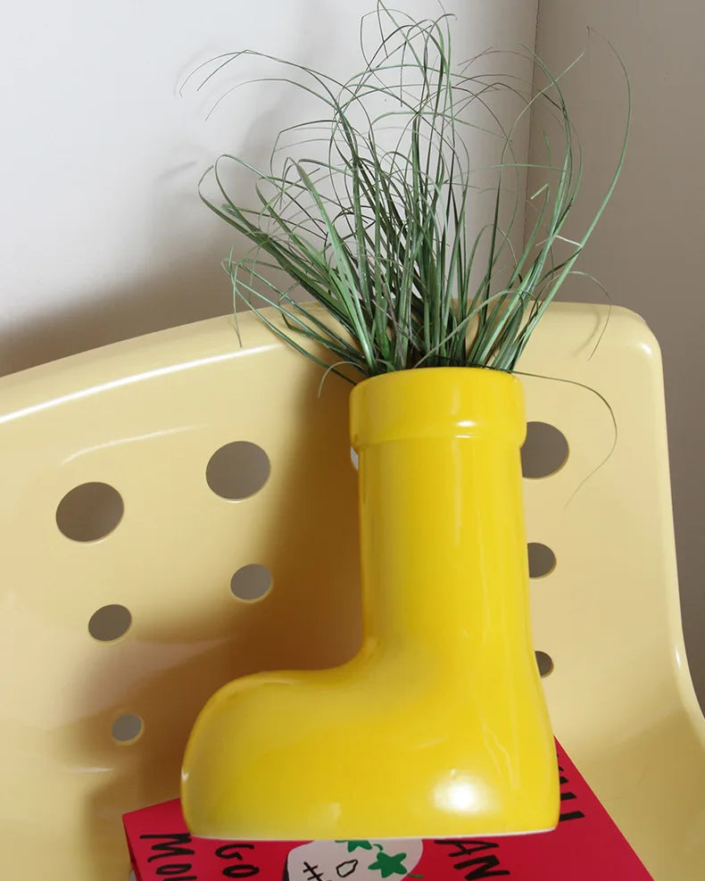 Ankle Boots Vase | Bowlift
