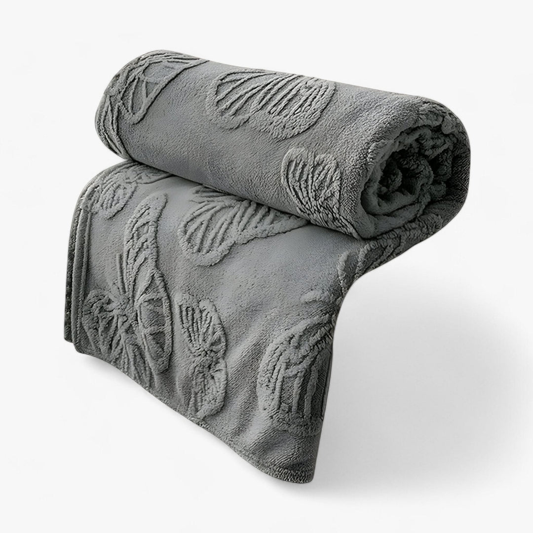 BowLift | All-Season Soft Blanket for Warm and Cool Comfort