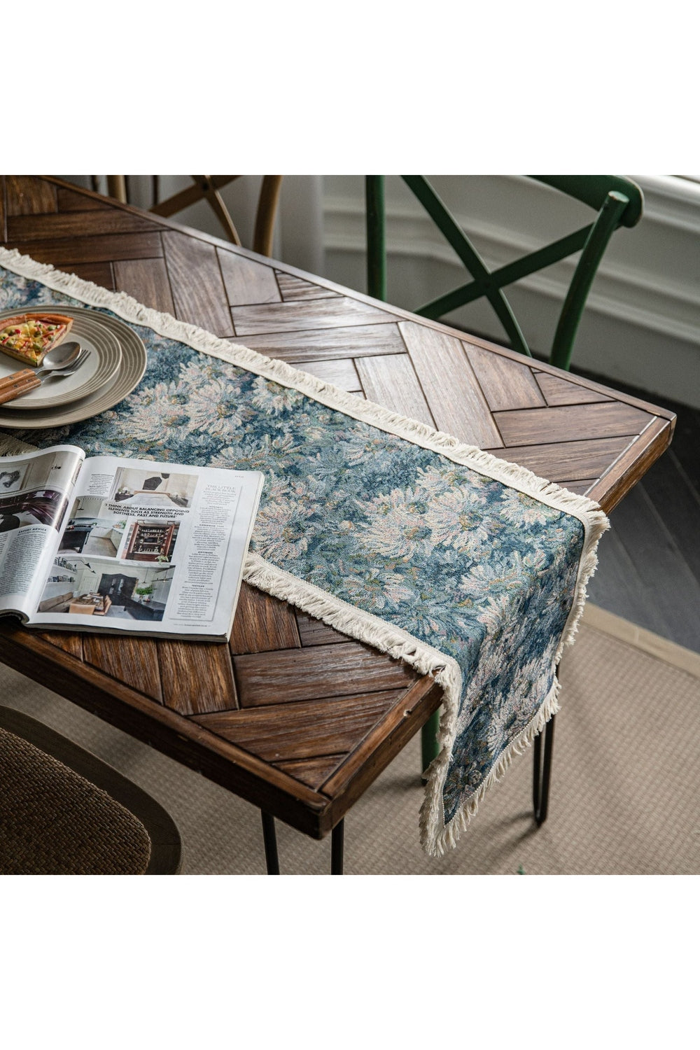 Table Runner - Light Academia | Bowlift